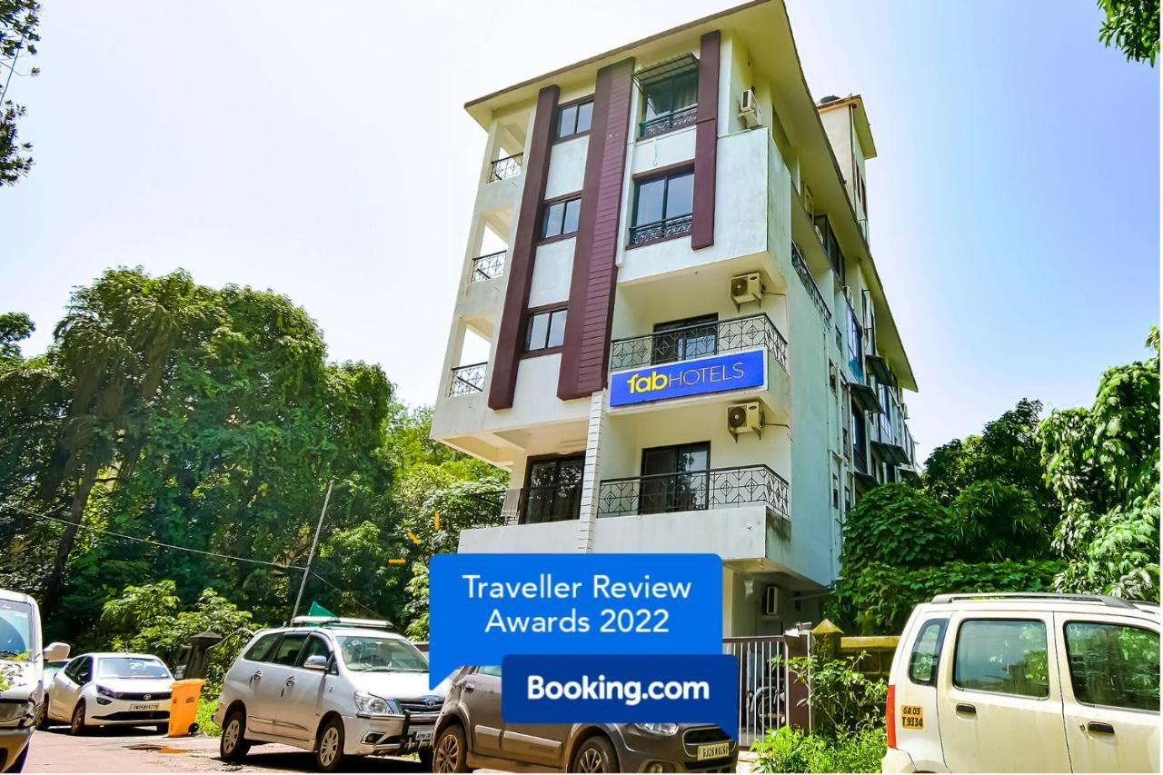 Fabhotel Mystical Rose Luxury Holiday Homes Calangute กาลังกูติ ภายนอก รูปภาพ